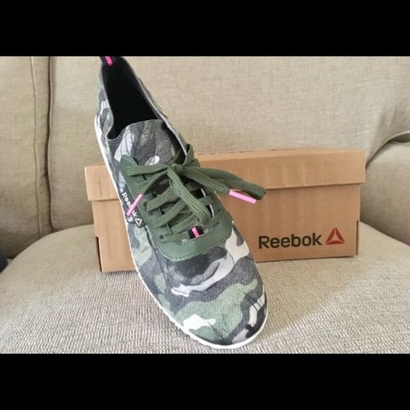 COPY - Reebok Revolution - Picture 5 of 8